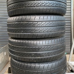 石岡市より4本千円にて！バリ山215/60R16 トーヨー　テオ...