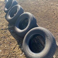 【訳ありのため格安】タイヤ　YOKOHAMAGEOLANDAR H/T G056