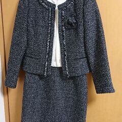 オペークドットクリップ スーツワンピース フォーマルスーツ ににぃ395 上小田井のスーツ レディース の中古 古着あげます 譲ります ジモティーで不用品の処分