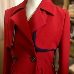 【ネット決済】赤いコート　美品！