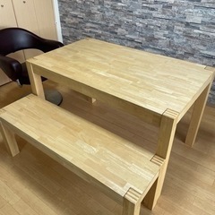 IKEA（イケア）テーブル　ベンチ　セット