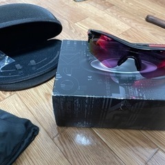 oakley サングラス