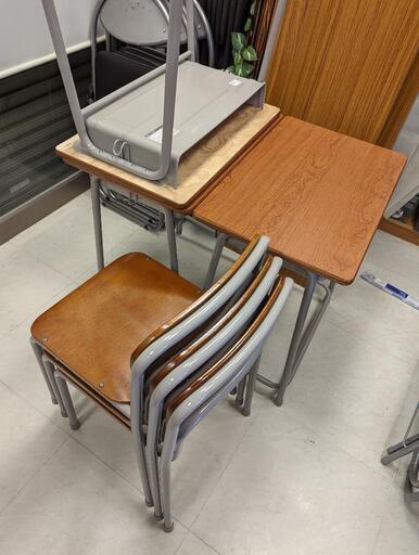 学校机、学習机、テーブルイス4セット