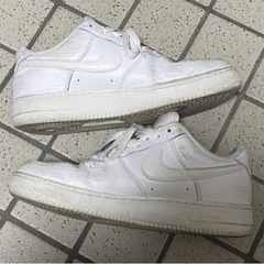 NIKE AIR Force 1 ／27cm