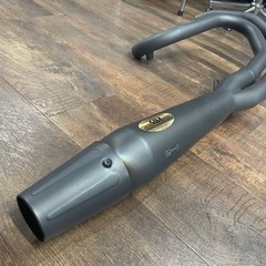 ハーレー　マフラー　レッドサンダー