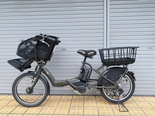 格安　ヤマハパスキッス　カゴ付き　子供シートあり　電動自転車20インチ