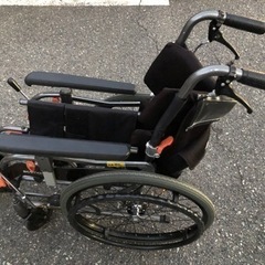 他のサイトで売れました。、アクトモアactmore 車椅子定価108,000円