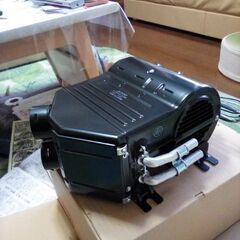 12V車用　DENSO温水汎用ヒーターでスイッチ付　新品未使用　送料無料