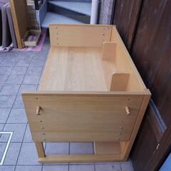 karimoku(カリモク)とBenesse(ベネッセ)のコラボ商品