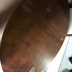 【ネット決済】[2/6までの急ぎです！]無垢材のテーブル