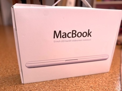 要在庫確認 MacBook MC207J/A初めてのMacbookにも♪