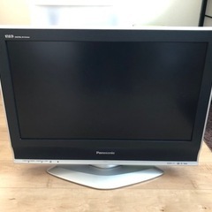 液晶テレビ　Panasonic ビエラ26インチ