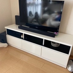 テレビボード　白【商談中】