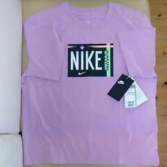 NIKEレディースTシャツ　M