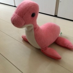 ✨美品✨恐竜博物館　ピンク恐竜　ぬいぐるみ　マスコット