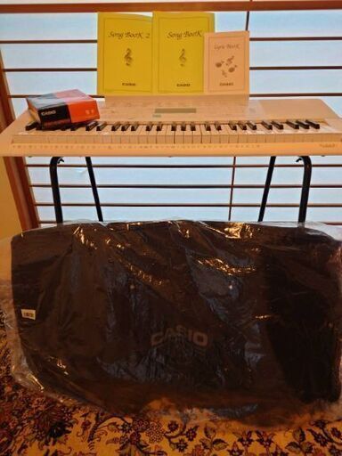 CASIO 電子ピアノ カバー ヘッドフォン付 CASIO 電子ピアノ カバー ヘッドフォン付