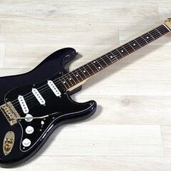 【苫小牧バナナ】Fender Japan Stratocaste...