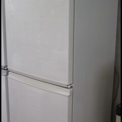 キャッシュレス決済可！18700円 SHARP 2ドア冷蔵庫137L 2019製 SJ-D14E