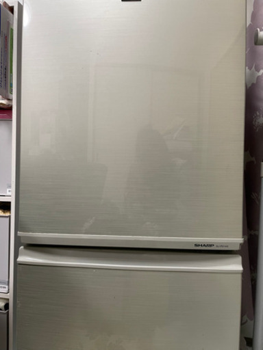 2012年製シャープ冷蔵庫137L
