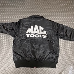 mactoolsフライトジャケット