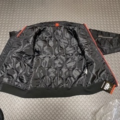 mactoolsフライトジャケット