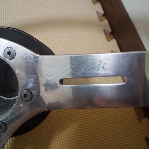 NARDIのハンドルとda64w用ボス