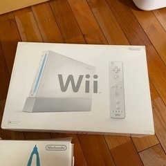 ニンテンドーWii  と　Wii Fit