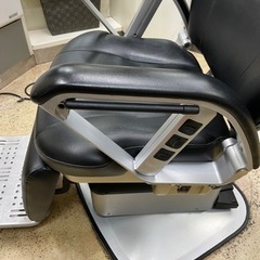 タカラベルモント 『BB-SPR(レッグレスト連動タイプ/中古レザー』