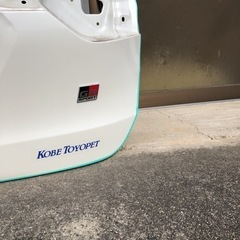 ハリアー　リヤドアパネル