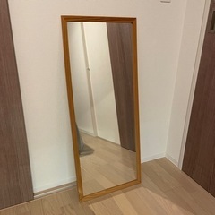 IKEAの鏡