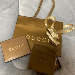 GUCCI とANNA SUIの空箱