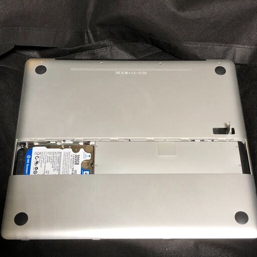 MacOS(El Capitan) とWin10 Pro(Office2010もインストール済）の選択起動可能 / DVDスーパーマルチドライブ搭載のオールインワンモバイルノートPC 「MacBook 13インチ Alminium A1278・MB466J/A」アルミニウムUnibodyの超レアモデル / HDDは320GB / メモリーは４GB(最大8GB) / Webカメラ / Bluetooth / 無線LAN / オマケ付き　中古美品 MacOS(El Capitan) とWin10 Pro(Office2010もインストール済）の選択