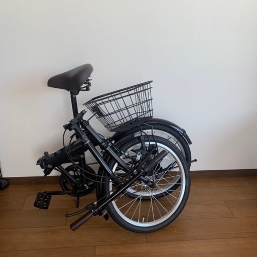 J082☆使用感有り☆折りたたみ自転車☆Volkswagen☆6段変速