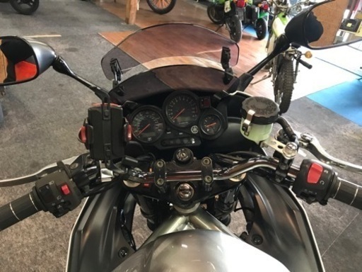 ヤマハ　FZS1000 Fazer フェザー