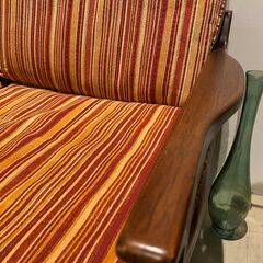 宇都宮でオシャレな家具を探すなら『オトワリバース！』ソファ アンティーク風 木枠ソファ ブラウン 中古品