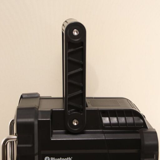 makita マキタ Bluetooth搭載 充電式ラジオ MR108 現場ラジオ (D4324twxY)