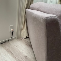 引取り限定】モモナチュラル ソファ 1-2人用