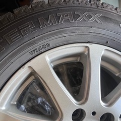 スタッドレス205/65/15 ホイルセット４本