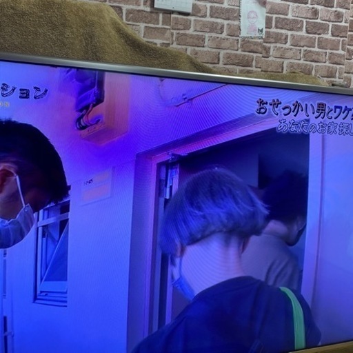 格安^ ^シャープ　60インチテレビ^ ^