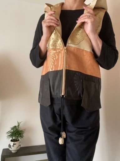 【作家もの】美品　一点もの　帯で制作ベストパーカー