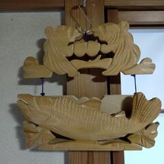 手紙などを入れる木彫りの熊＋魚