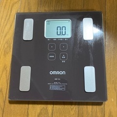 OMRONの体重計