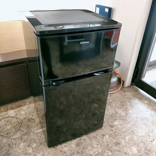 アイリスオーヤマ 81L ノンフロン冷凍冷蔵庫 NRSD-8A-B 2019年製 ブラック 店頭引き取り歓迎 ♪