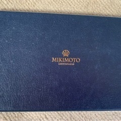 MIKIMOTOのボールペンとブックマーカー(しおり)