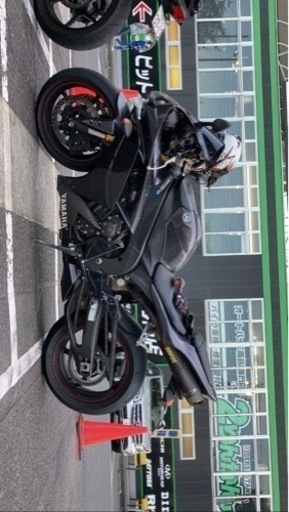 ヤマハ yzf-r1 2007年式 4c8 逆車180ps 値下げ交渉可