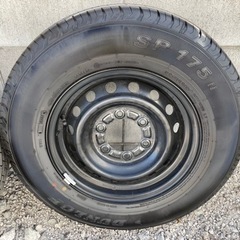 ハイエース　新車外し　6型　4WD ワイドバン　タイヤホイール　ホイールカバー　セット