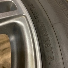 （商談中）スタッドレス タイヤ 4本セット 215/65r16 アルファードなど