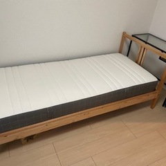 IKEA ベッドフレーム　マットレス　シングル