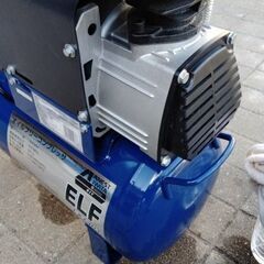 アネスト岩田製　エアコンプレッサー　エアーコンプレッサー　使用頻度低　オイルフリー エルフ オイルレスコンプレッサー ベビコン  コンプレッサー