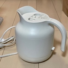 取引中　無印良品　電気ケトル